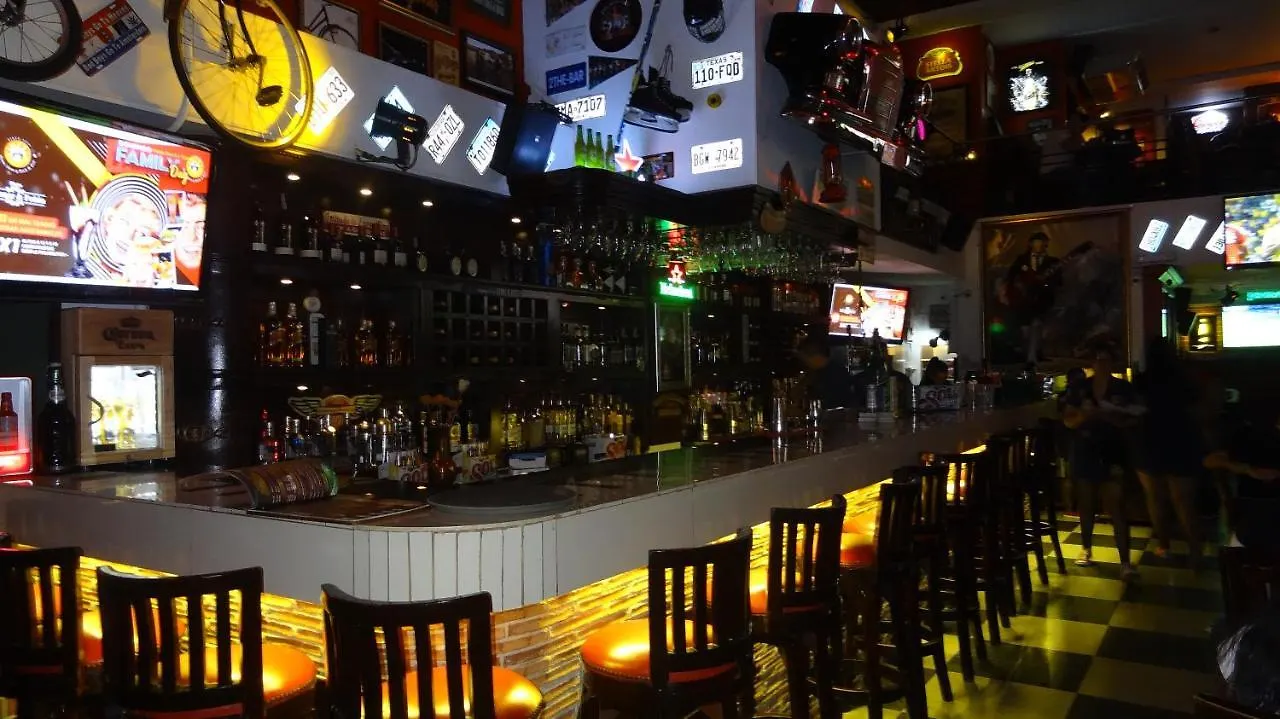 Ari Hotel Cali Kolombiya